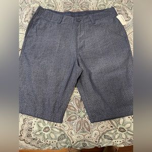 Mens Neiman Marcus  casual shorts size 32